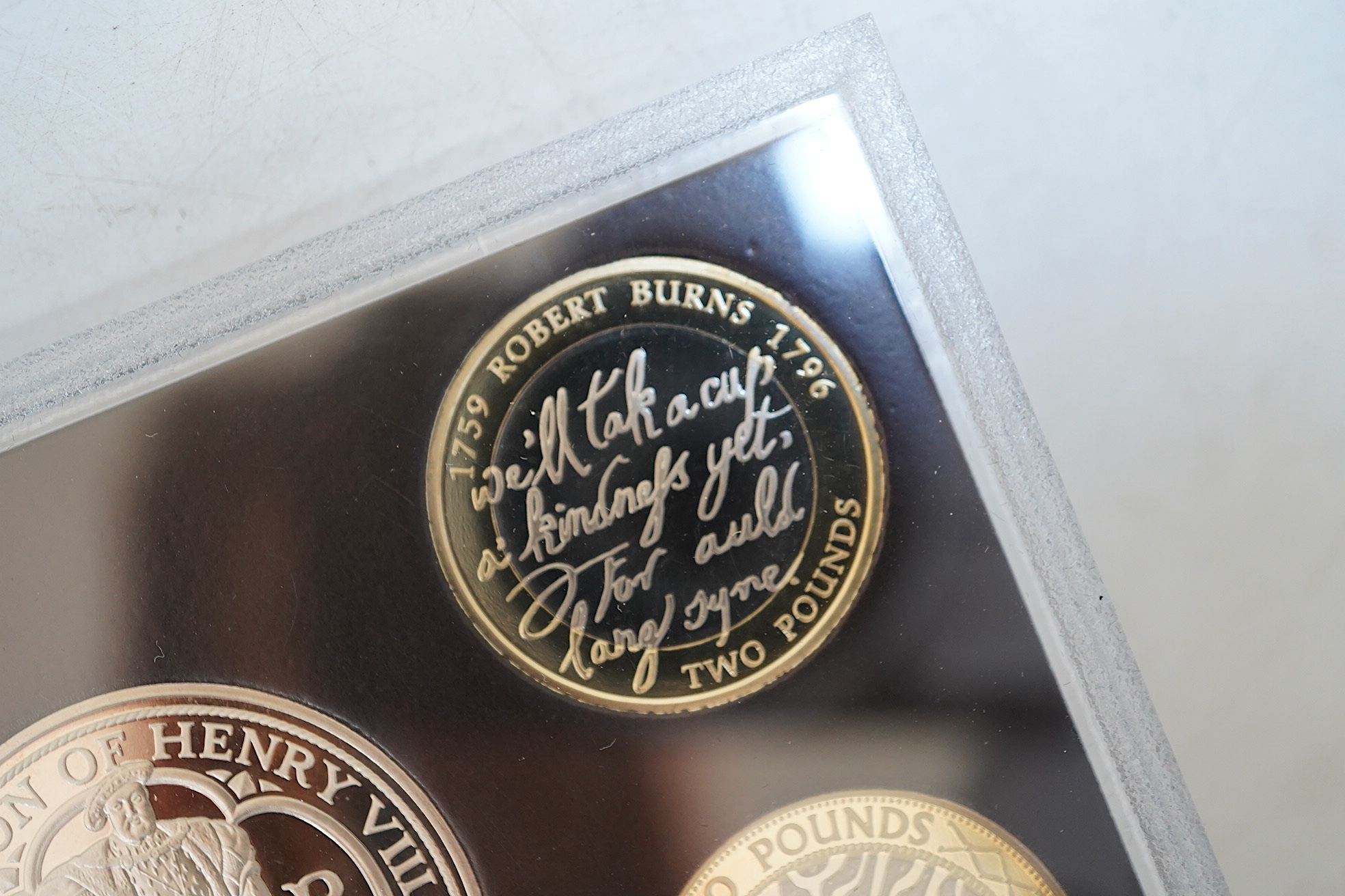 Elizabeth II proof coins, 2009 proof coin set, including the scarce Kew Gardens 50p